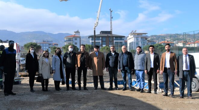 “BULDAN BÜYÜK BİR ŞANTİYEYE DÖNDÜ”