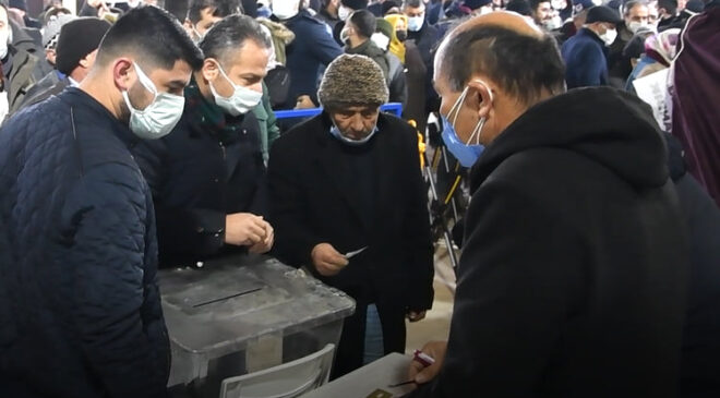 BAŞKAN ŞEVİK, ESNAFIN HEYECANINA ORTAK OLDU