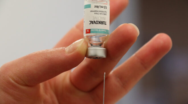 İKİ DOZ BİONTECH ÜZERİNE TURKOVAC YAPTIRILABİLCEK