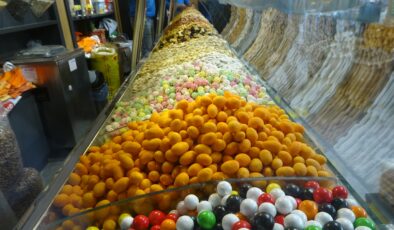 YILBAŞINDA GERİ SAYIM BAŞLADI, KURUYEMİŞE TALEP ARTTI