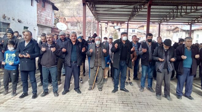 ELLER SEMAYA YAĞMUR VE KAR YAĞIŞI İÇİN AÇILDI