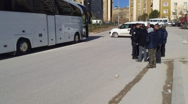 CEZAEVİ PERSONEL SERVİSİNE SİLAHLI SALDIRI