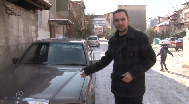 GÜLÜMSETEN KARDAN ADAM HIRSIZLIĞI