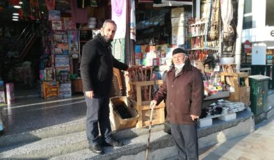 BASTONU KADINLAR DAHA AZ KULLANIYOR