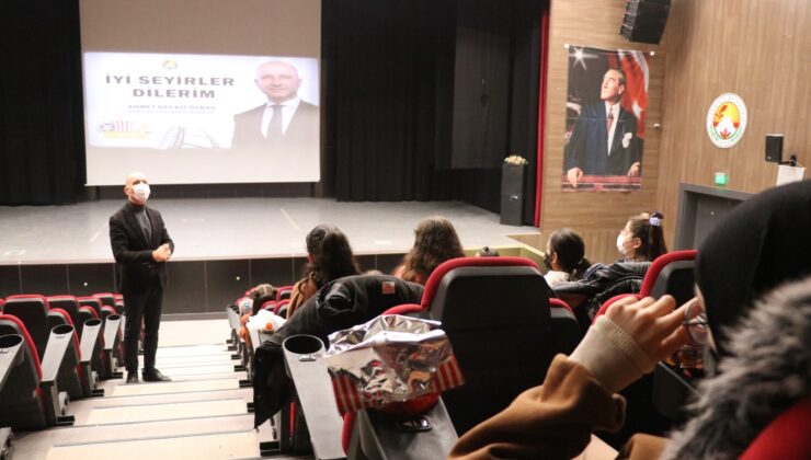 SARAYKÖY, BEYAZ PERDEDE DE VİZYONUN NABZINI TUTUYOR