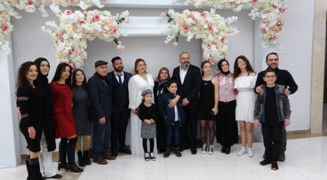 DENİZLİ’DE ‘2.2.22’ ÇILGINLIĞI