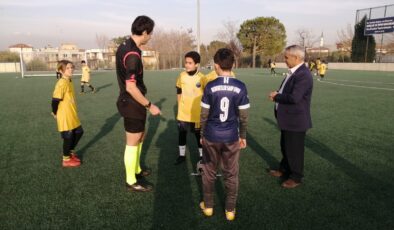 23 NİSAN FUTBOL TURNUVASI 101 TAKIMLA BAŞLADI