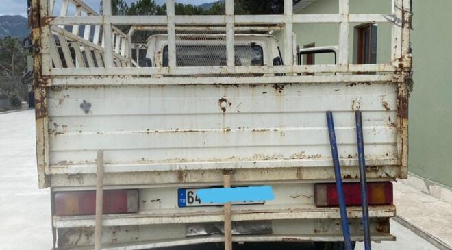 SU MOTORU VE KABLO HIRSIZLARI KAÇAMADAN YAKALANDI