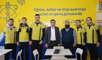BAŞKAN ATLI’DAN KÜTÜPHANE ZİYARETİ