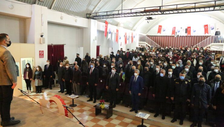 ACIPAYAM’DA ANMA PROGRAMI DÜZENLENDİ