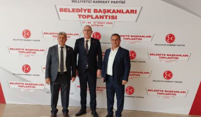 BAHÇELİ’DEN AKCAN’A ÖVGÜ