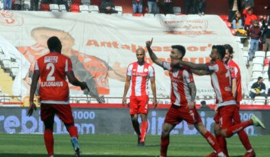 SÜPER LİG’DE 30. HAFTA EV SAHİPLERİNE YARADI