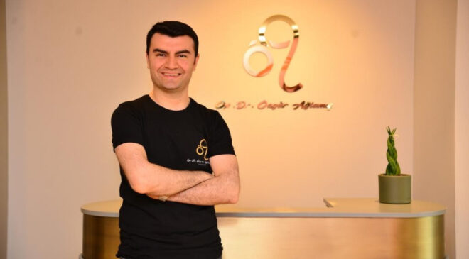 ‘DOĞUM SONRASI ESTETİĞİ İÇİN 6 AY BEKLEMEK ŞART’