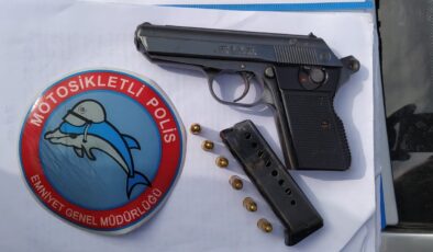 ÇALDIKLARI CİNS KÜMES HAYVANLARINI SATAMADAN YAKALANDILAR