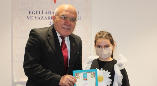 ŞİİRLERİNİ ALIP GELENLER 33.KEZ BULUŞTU