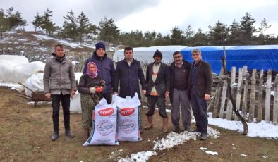 ÇİFTÇİLERE YEM DESTEĞİ SAĞLANDI