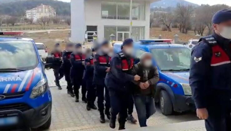 JASAT, ŞÜPHELİLERİ 15 DAKİKADA YAKALADI