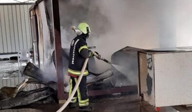 KONTEYNERDE YAŞAYAN HURDACI YANGINDA HAYATINI KAYBETTİ