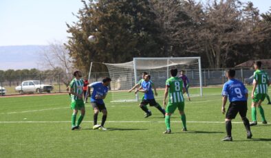ÇAMELİ BELEDİYESPOR HER HAFTA DAHA İYİYE GİDİYOR