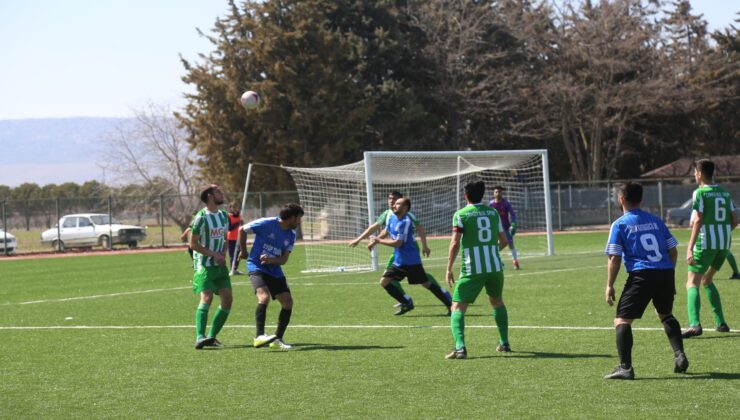 ÇAMELİ BELEDİYESPOR HER HAFTA DAHA İYİYE GİDİYOR