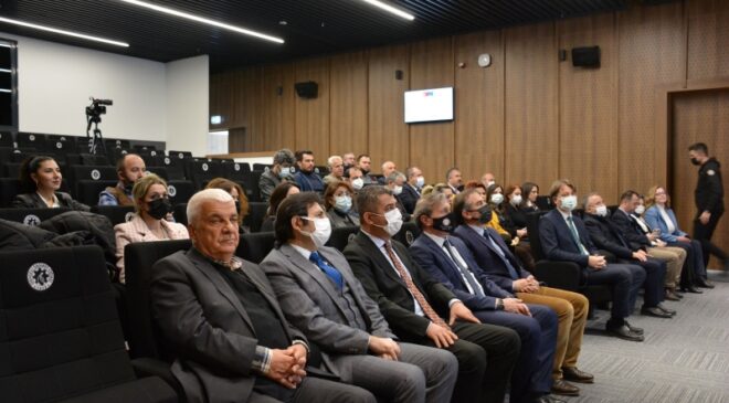 “YETENEKLİ BİREYLER GELECEĞİ ŞEKİLLENDİRECEK”