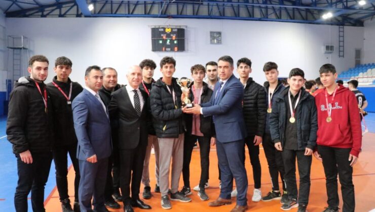 SARAYKÖY, SPORA DOYACAK