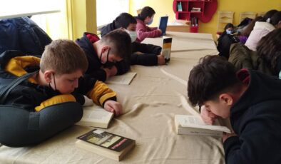 HÜRRİYET ORTAOKULU’NDA OKUMA ETKİNLİĞİ