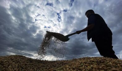 ÇİFTÇİ STOPAJ KESİNTİLERİNİN İADESİNİ İSTİYOR