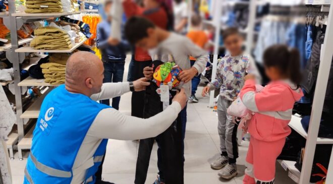 BEŞİR DERNEĞİ ÇOCUKLARI SEVİNDİRDİ