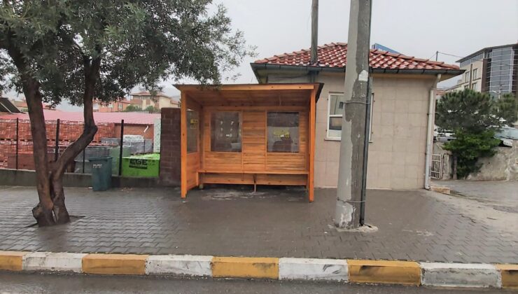 YOLCU BEKLEME KABİNLERİ YENİLENİYOR