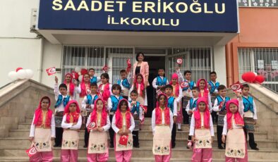 SAADET ERİKOĞLU İLKOKULU’NDA 23 NİSAN COŞKUSU