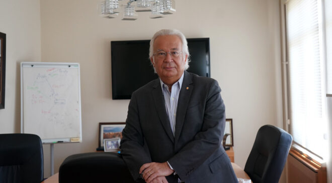 EŞREF HAMAMCIOĞLU ADAYLIĞINI AÇIKLADI