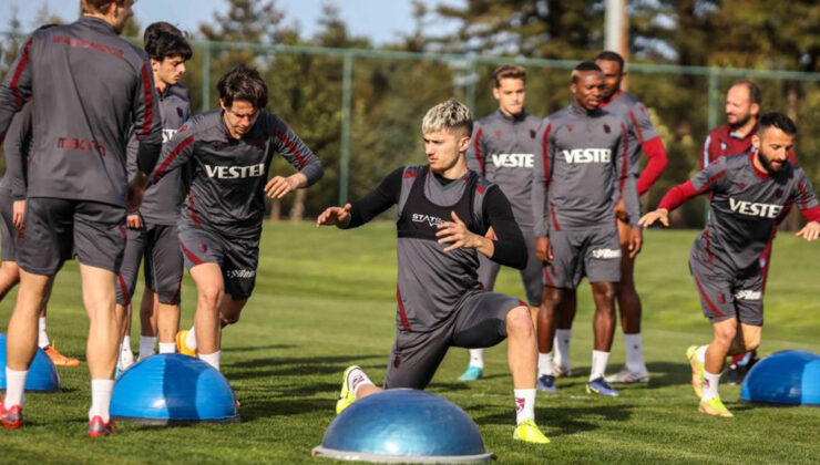 TRABZONSPOR EVİNDE RAKİPLERİNE GEÇİT VERMİYOR