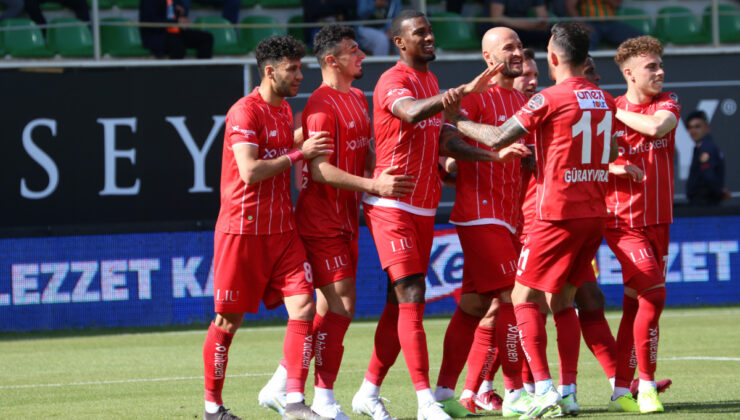 ANTALYASPOR’DA HAJİ WRİGHT, PERFORMANSIYLA GÖZ DOLDURUYOR