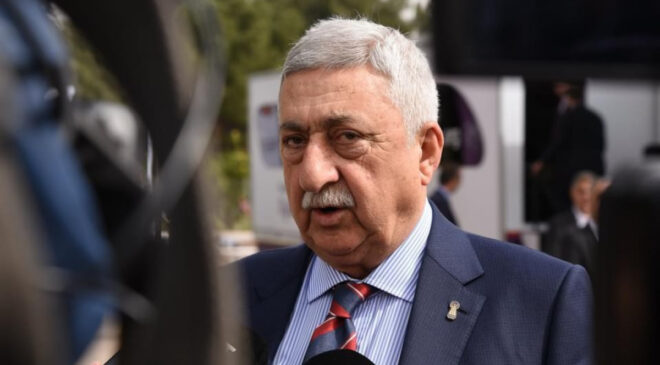“ZİNCİRLER PİYASA FİYATLARIYLA HAMUR GİBİ OYNUYOR”