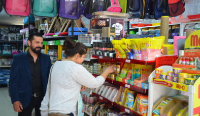 PET SHOP SAHİPLERİ DERTLİ