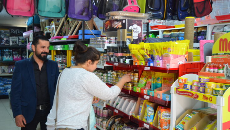 PET SHOP SAHİPLERİ DERTLİ