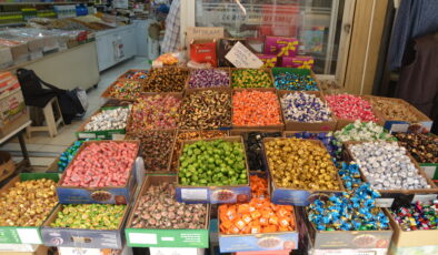 BAYRAM ŞEKERLERİ TEZGAHLARA ÇIKTI