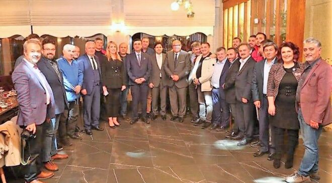 YÖRÜKLER İFTAR SOFRASINDA BULUŞTU
