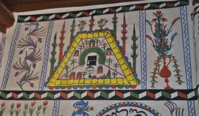 ASIRLIK BOYALI VE KALEM İŞLİ CAMİLER KÜLTÜR TURLARININ GÖZDESİ