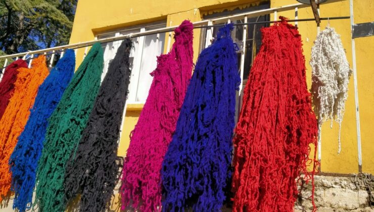 HALI VE KİLİM DESENLERİ UNUTULMAYACAK