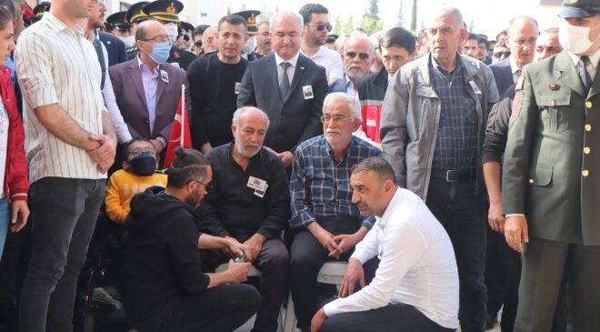DENİZLİ ŞEHİDİNİ UĞURLADI