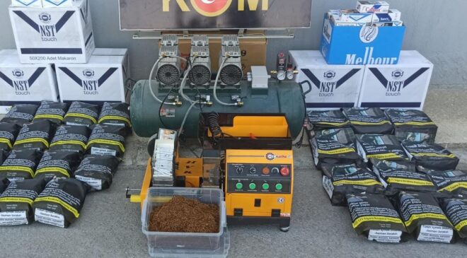 TÜTÜN KAÇAKÇILARI BİNLERCE ÜRÜNLE YAKALANDI