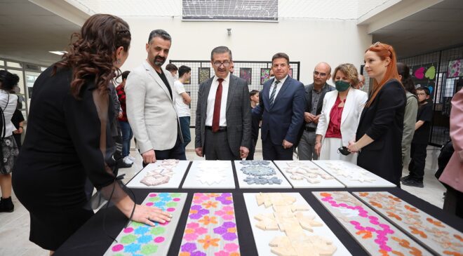 MİNİK SANATÇILARIN 4 YILLIK EMEKLERİ PAÜ’DE GÖRÜCÜYE ÇIKTI