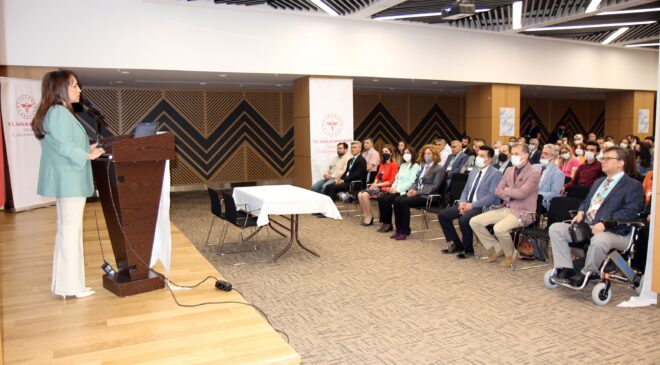 BAĞIMLILIKLA MÜCADELE ÇALIŞTAYI BAŞLADI