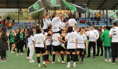 ŞAMPİYONLUK YAŞAYAN TAKIM MADDİ İMKANSIZLIKLARLA BOĞUŞUYOR