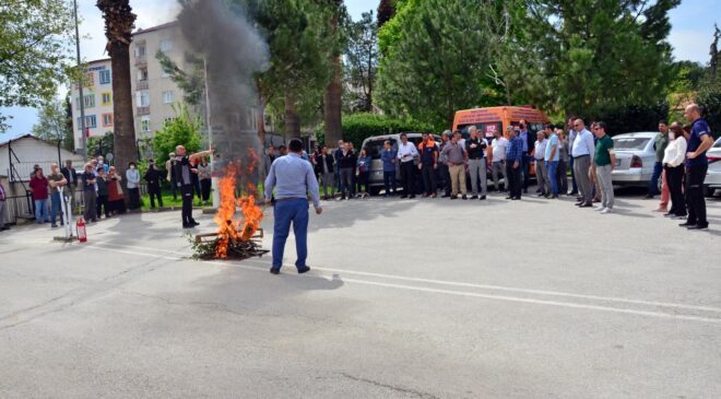 TARIM TEŞKİLATINA YANGIN EĞİTİMİ VERİLDİ
