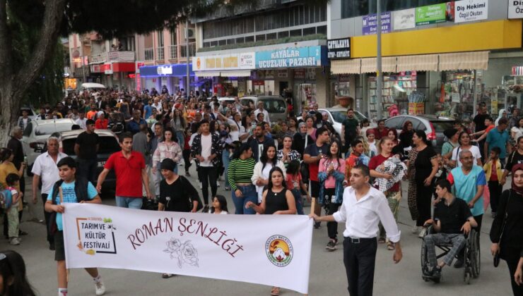 BİNLER, SARAYKÖY ROMAN ŞENLİĞİ’NDE BULUŞTU