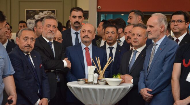 HOMETEX’TE ADIM ATMADIK YER BIRAKMADIBAŞKAN ERDOĞAN: İHRACATÇILARIMIZ, MODERN ÇAĞIN AKINCILARIDIR