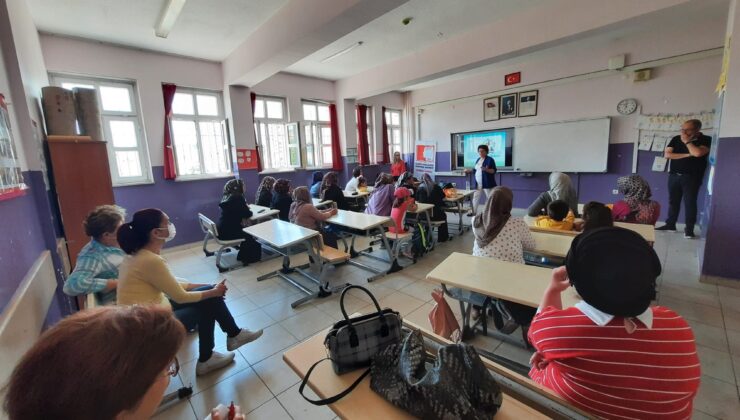 TOKİ ORTAOKULU VELİLERİNE EĞİTİM